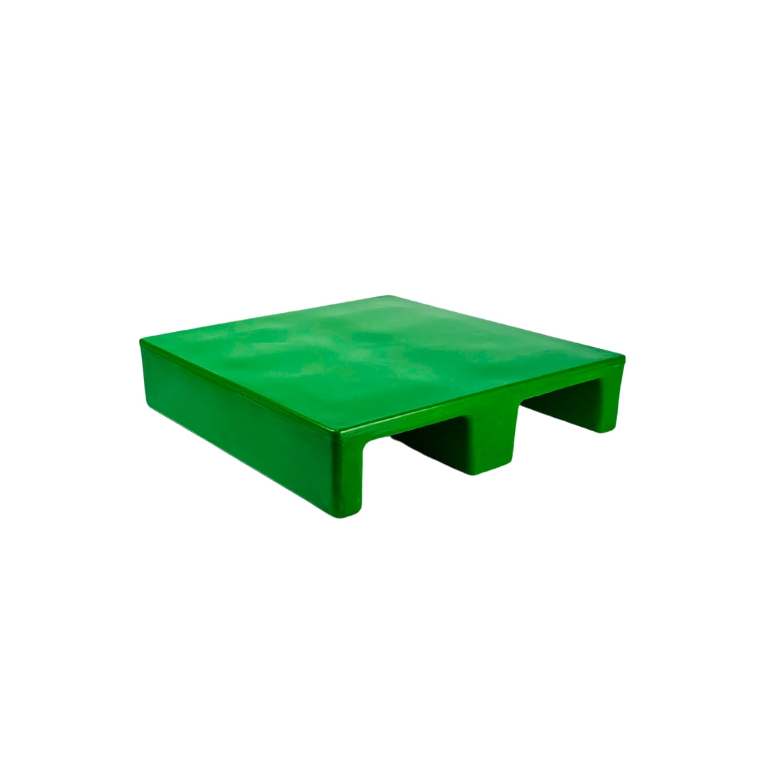 Minipal Plastic Pallet – Solid Deck